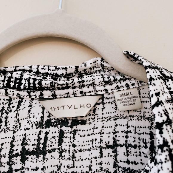 Anthropologie // 11-1-Tylho Blouse🌛 - Picture 6 of 8